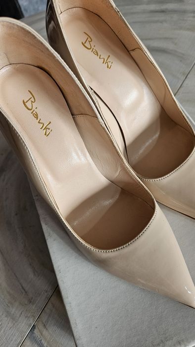 Естествена кожа обувки BIANKI-37н