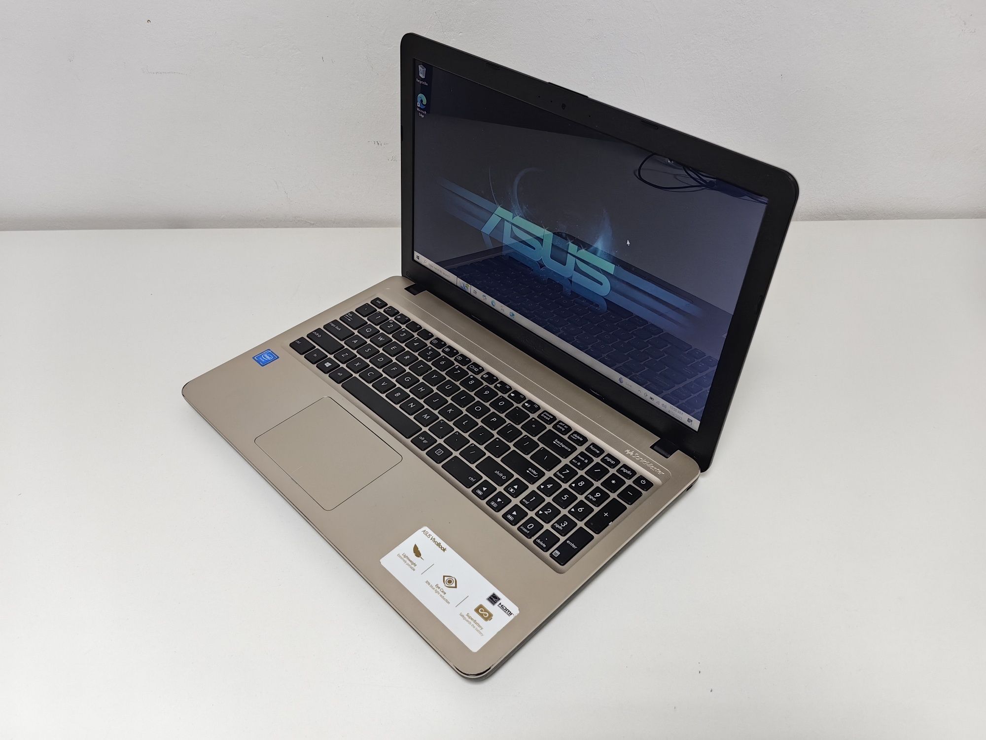 laptop ASUS Vivibook Gold SLIM Intel SSD , 15.6"  Garantie !