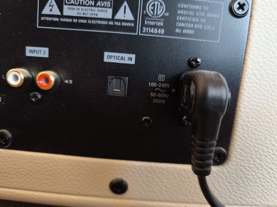 Marshall   аудио система