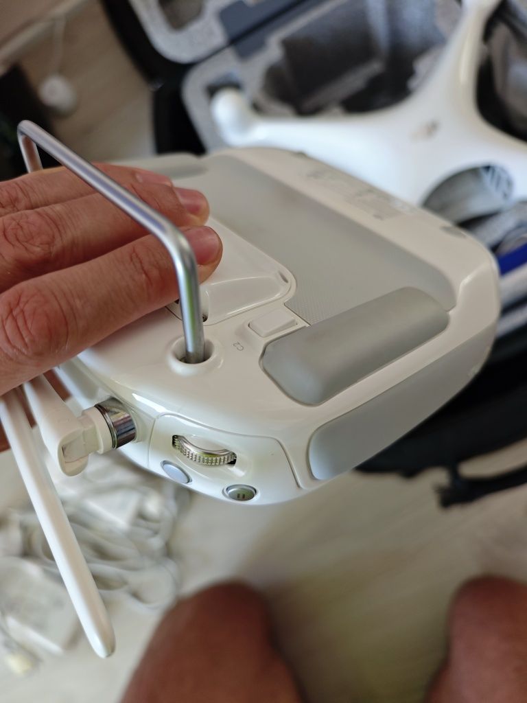 Дрон DJI Phantom 4 Advance
