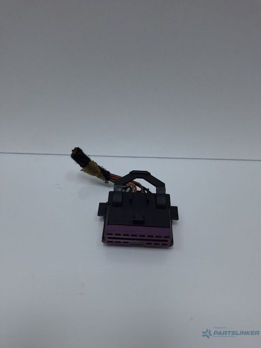 Mufa conector OBD 2 AUDI A4 III Avant 8ED, B7 2004 - 2008 TDI BKE, BRB 8D0972695