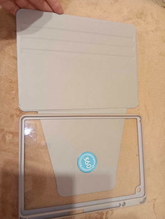 Vând iPad 9 - 2021, perfect funcțională, fără SIM