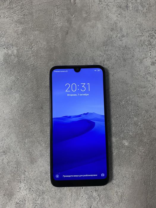 Продам телефон Redmi 7