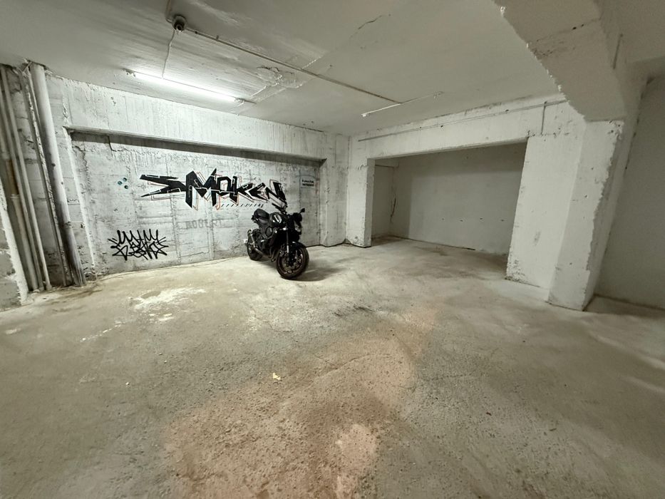 Hotel moto parcare depozitare motociclete / scutere iarna Iasi centru