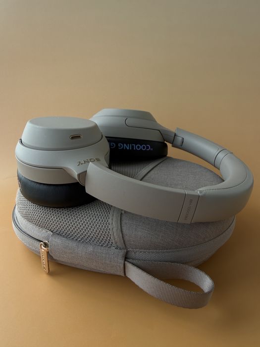 Sony WH-1000XM4 като нови