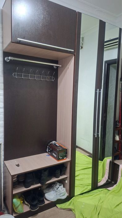 Шкаф-прихожая б/у