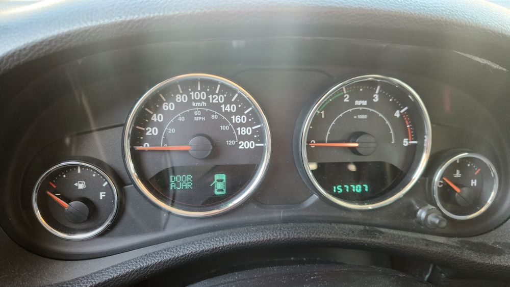 Jeep wrangler jk Sahara 2.8 diesel 2012