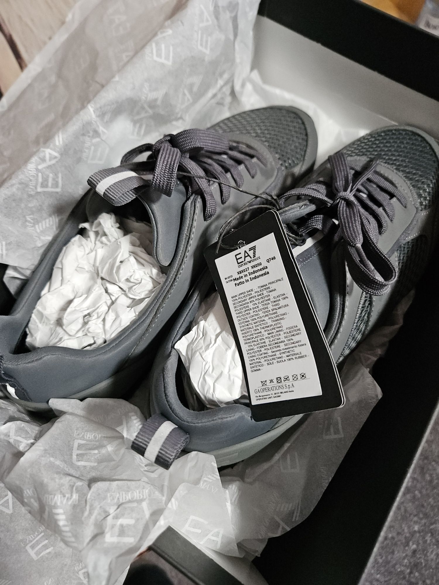 Vând adidași Emporio Armani EA7