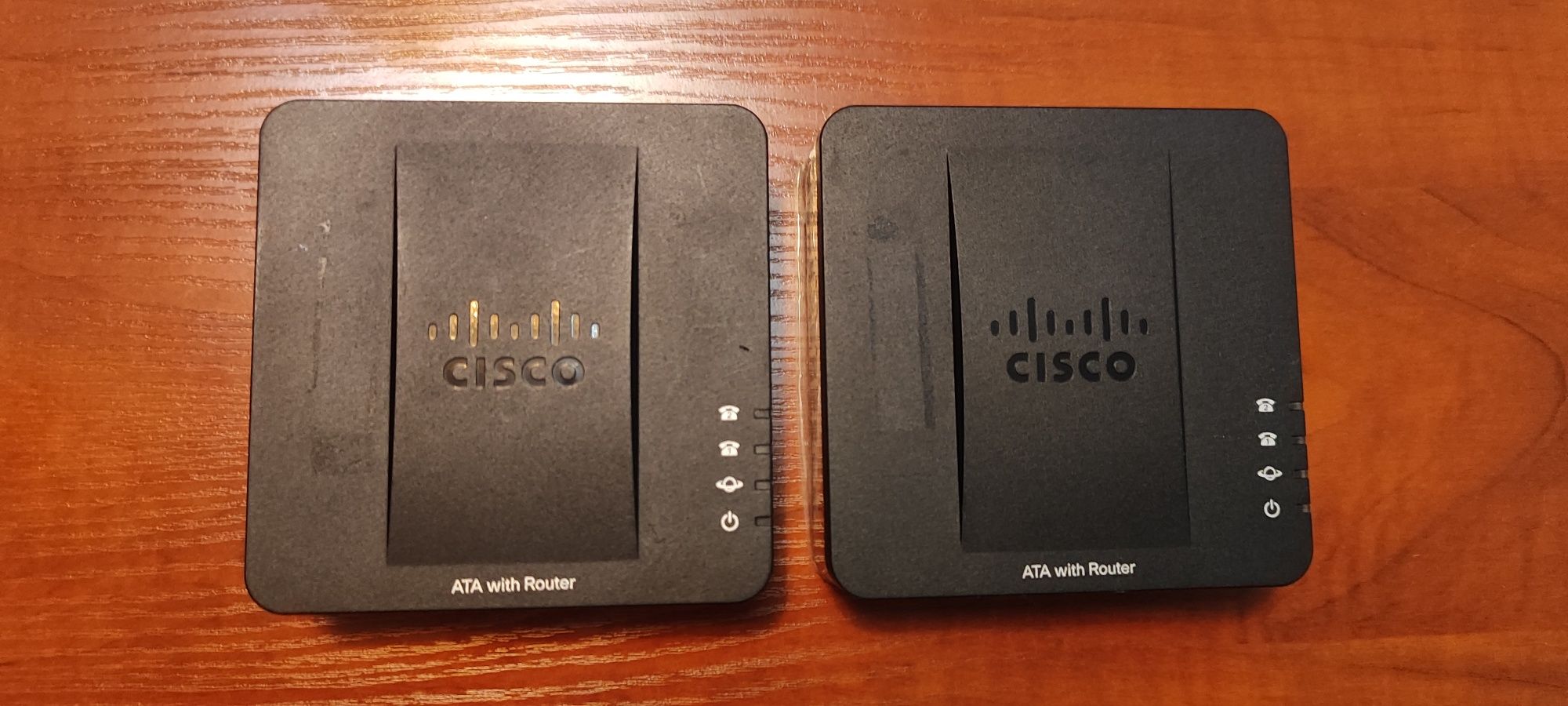Телефонный SIP-адаптер Cisco SPA122