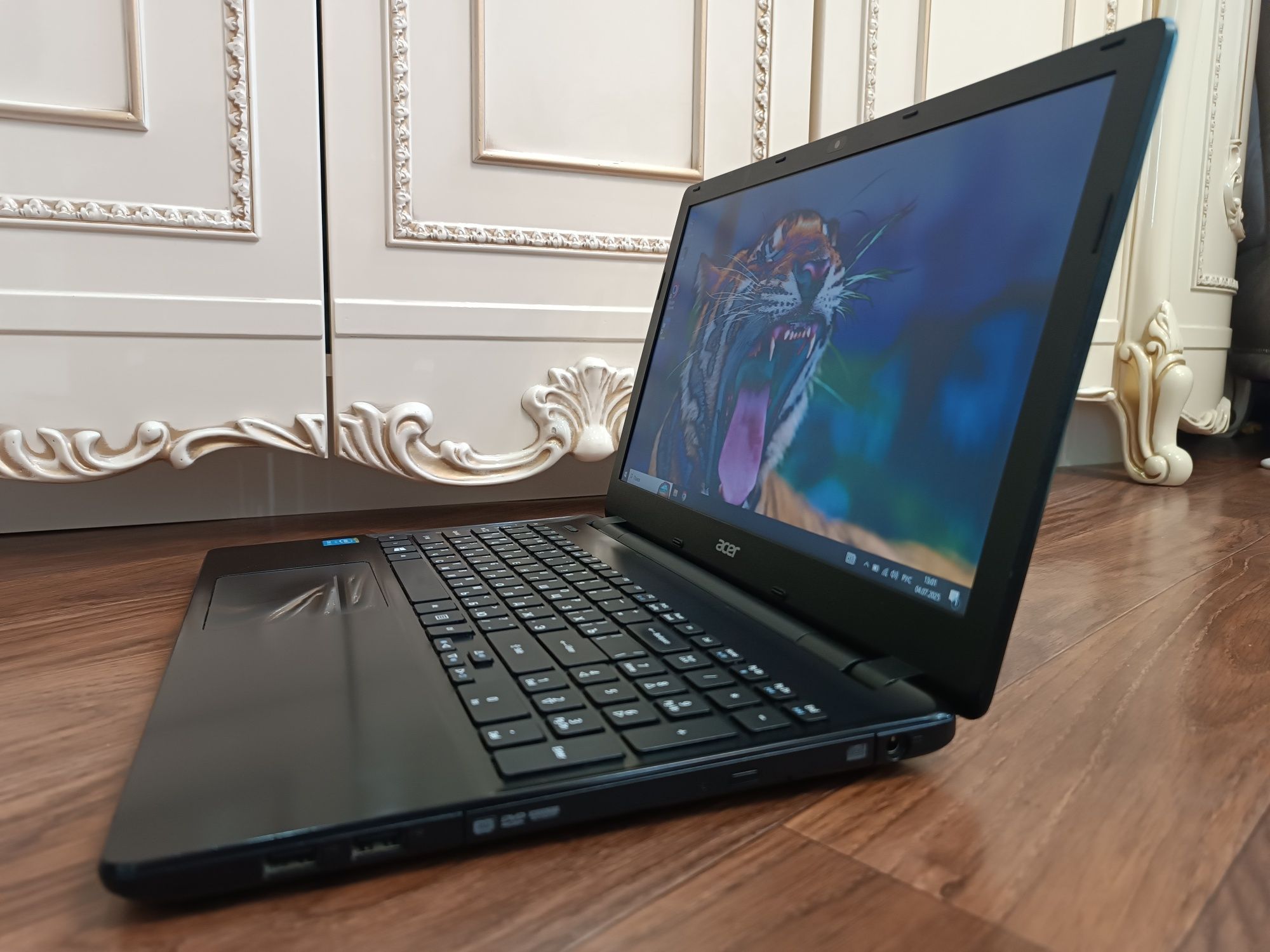 Notebook ACER WINDOWS 10 в хорошем состоянии.