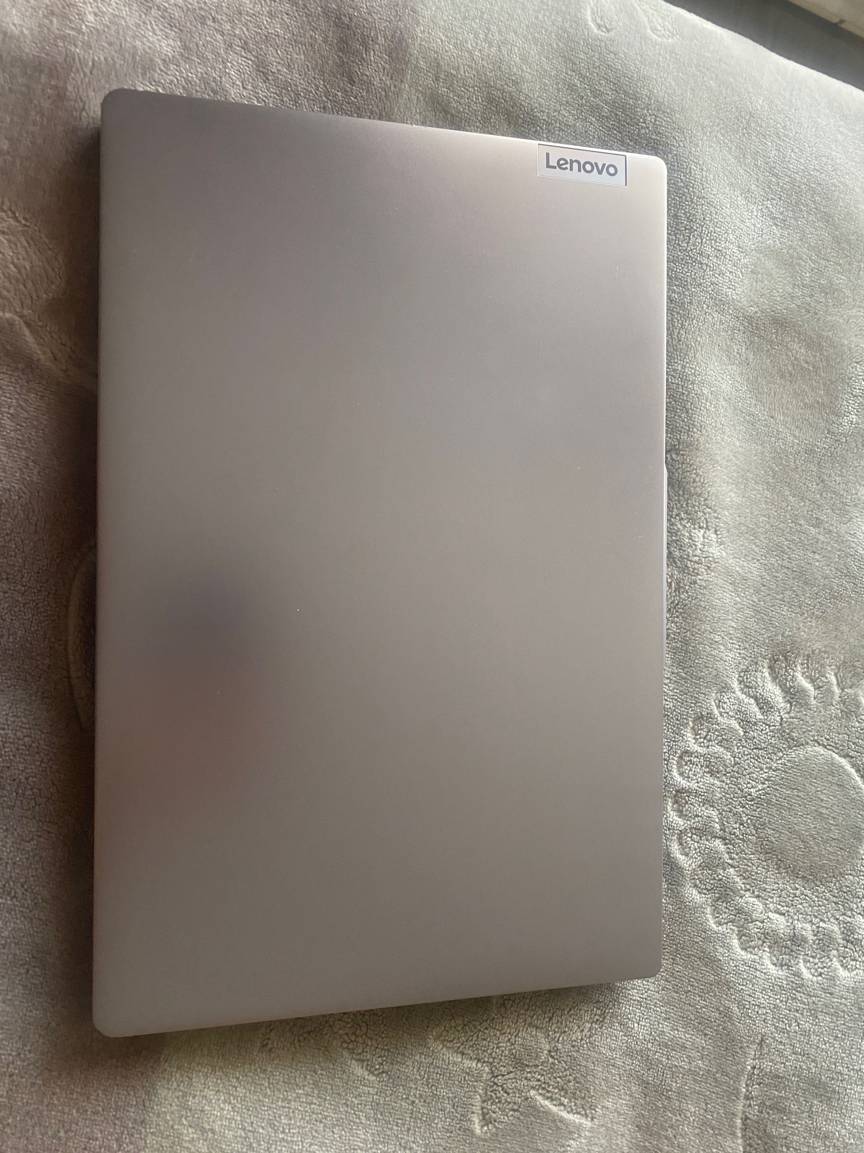 Лаптоп Lenovo idea pad3