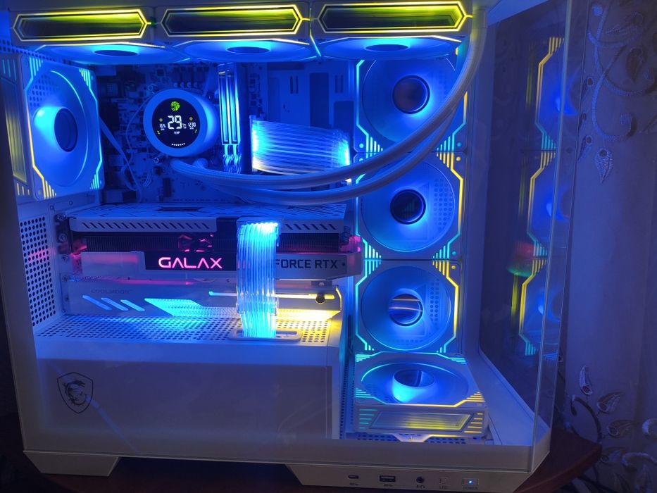 Белая сборка с rtx 3070