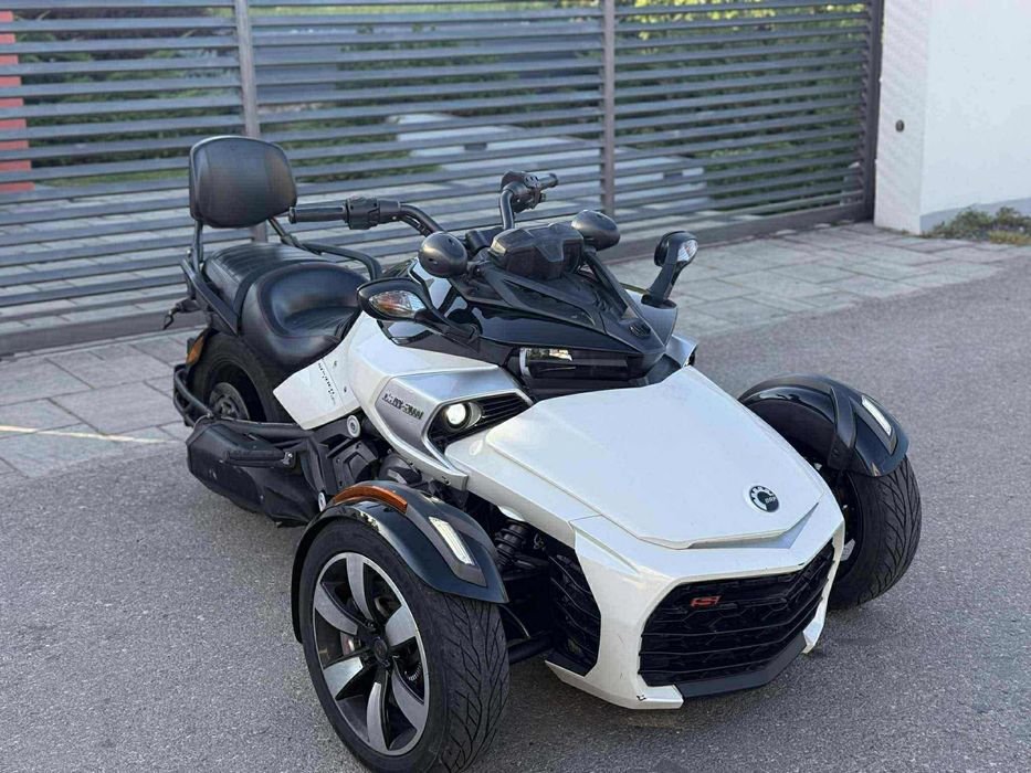 canam spyfder f13