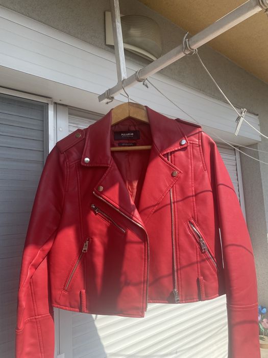 Дамско кожено яке Pull&Bear