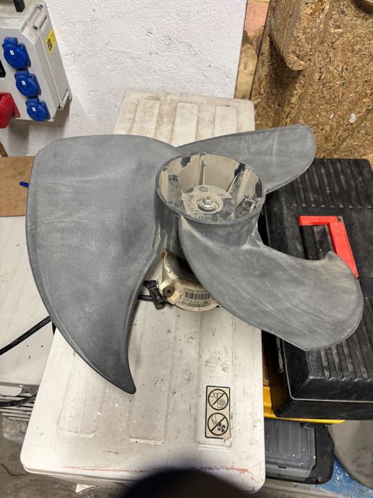 Motor + elice unitate exterioară  SAMSUNG