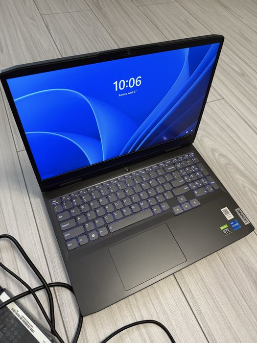 Laptop Gaming Lenovo IdeaPad 3 15IAH17