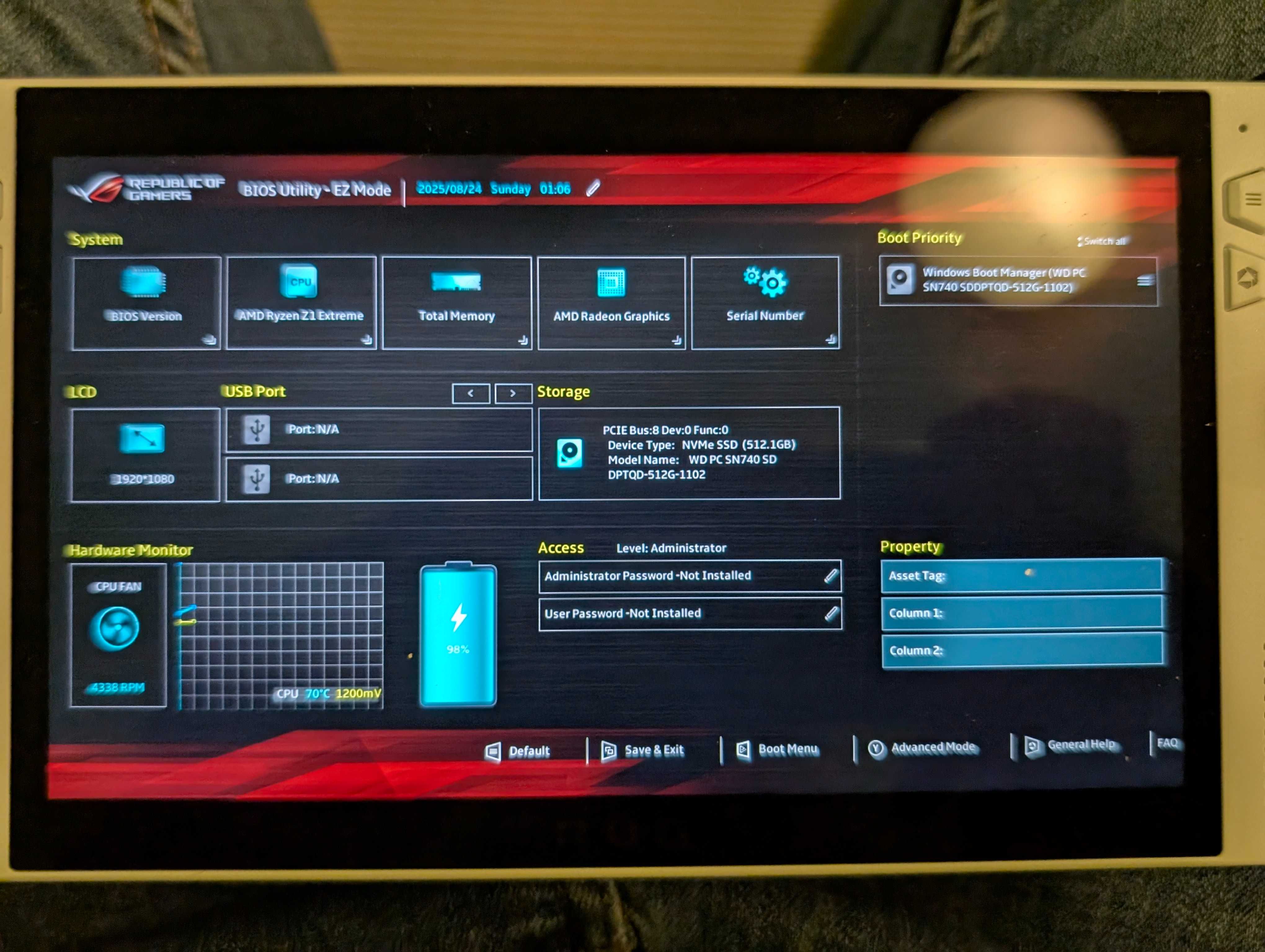 Конзола ASUS ROG Ally Z1 Extreme в гаранция + 32GB Ram чипове и др.