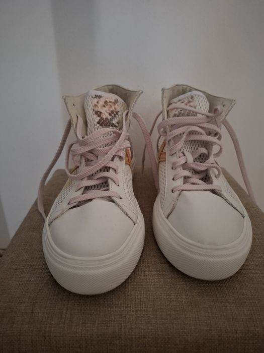 Adidași Munich X originali – mărimea 39