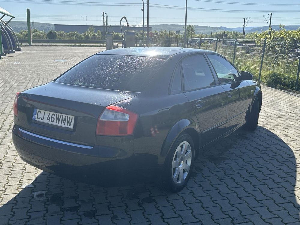 Vand Audi A4 din anul 2004