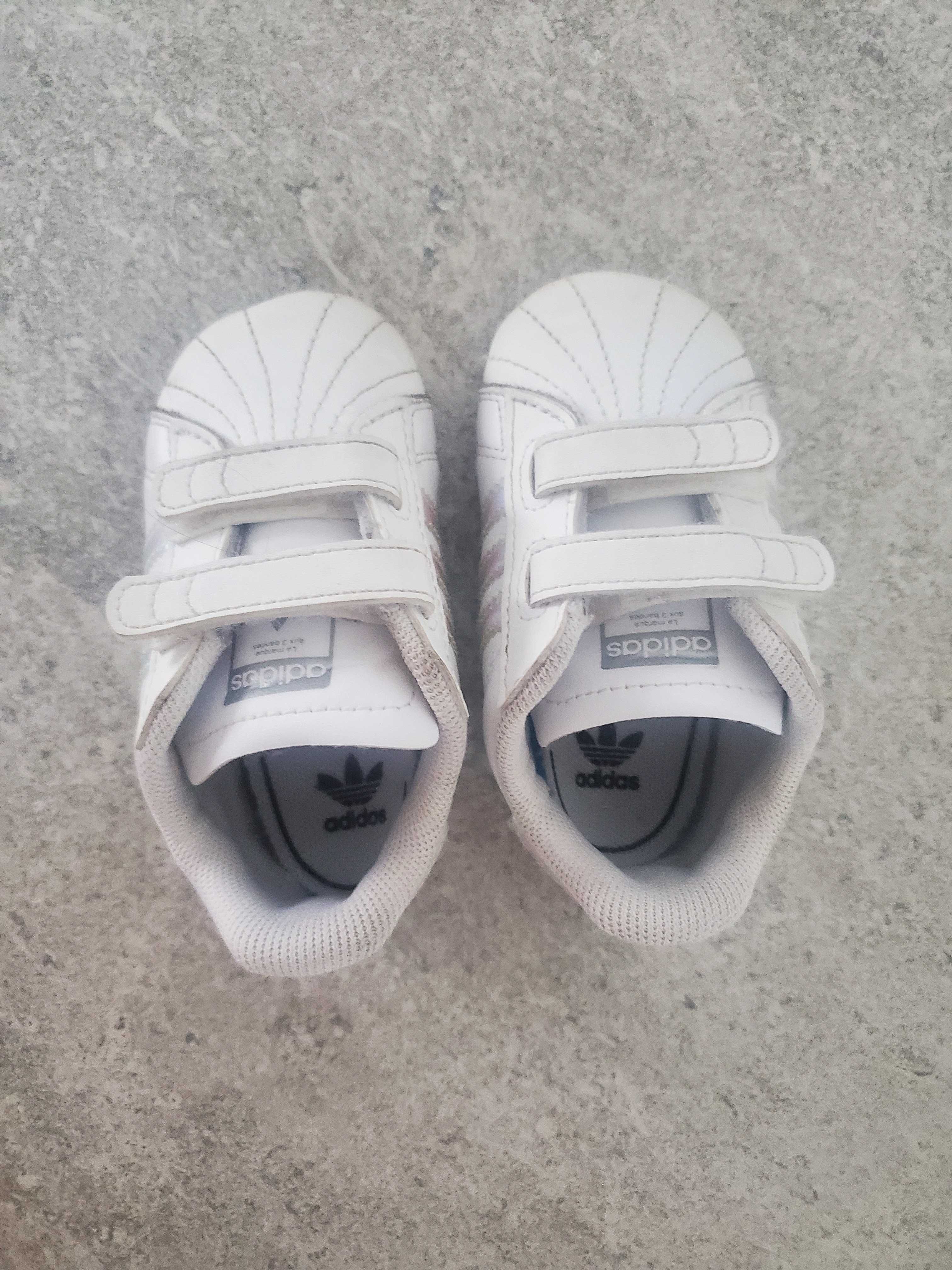 Adidasi bebe marimea 19 Adidas Superstar