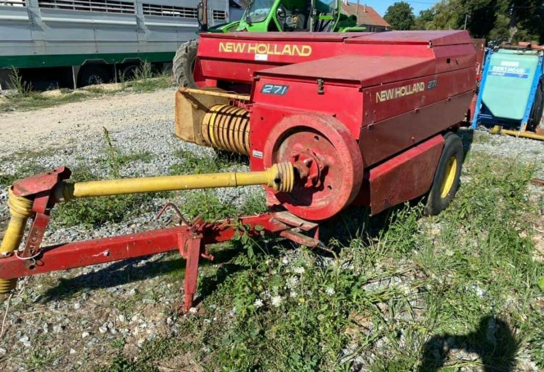 Dezmembrez New Holland 271 piese balotiera claas , welger