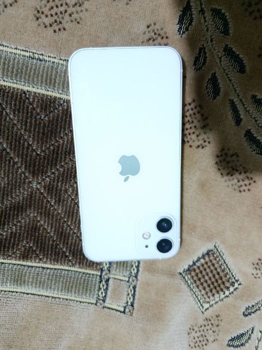 Айфон 12 мини     .