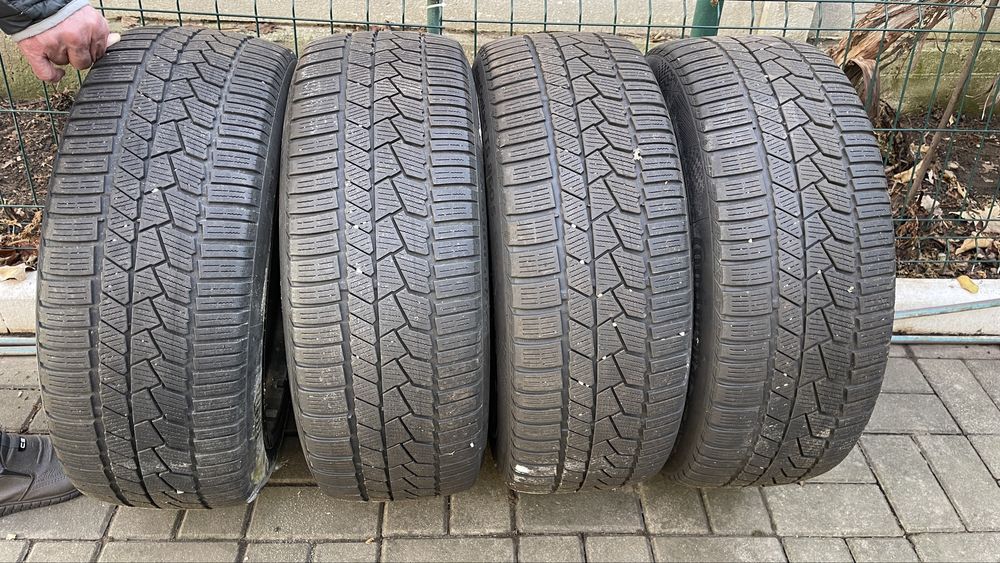 Set 4 anvelope iarna 225 45 R18 95V XL Continental TS860S