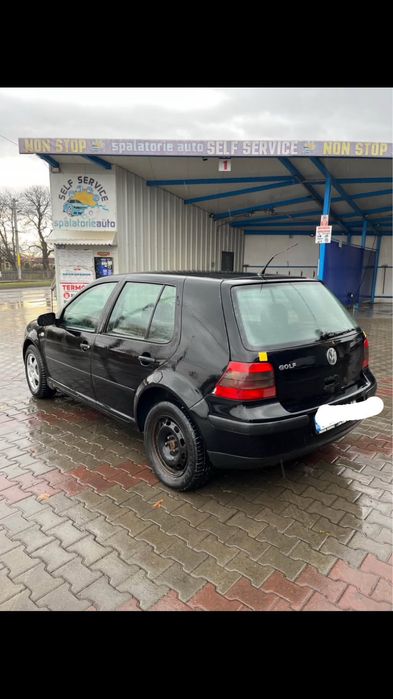 volkswagen negru golf 4