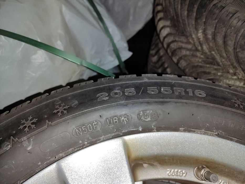Джанти с гуми Opel Astra 205/55 R16 Borbet    REF-1062