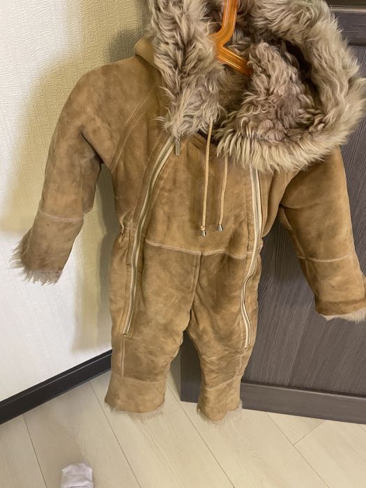 Продам детскую дубленку
