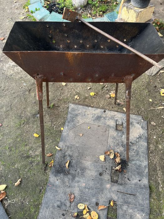 Мангал с ножками разборные