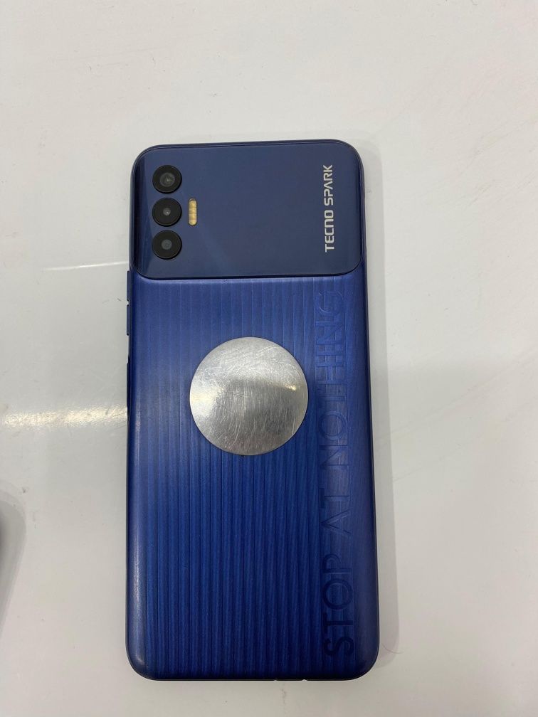 Tecno spark 8p.       .