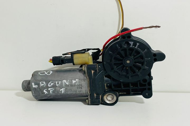 Motoras macara  Bosch geam stanga spate 0130821640 Renault Laguna a 2