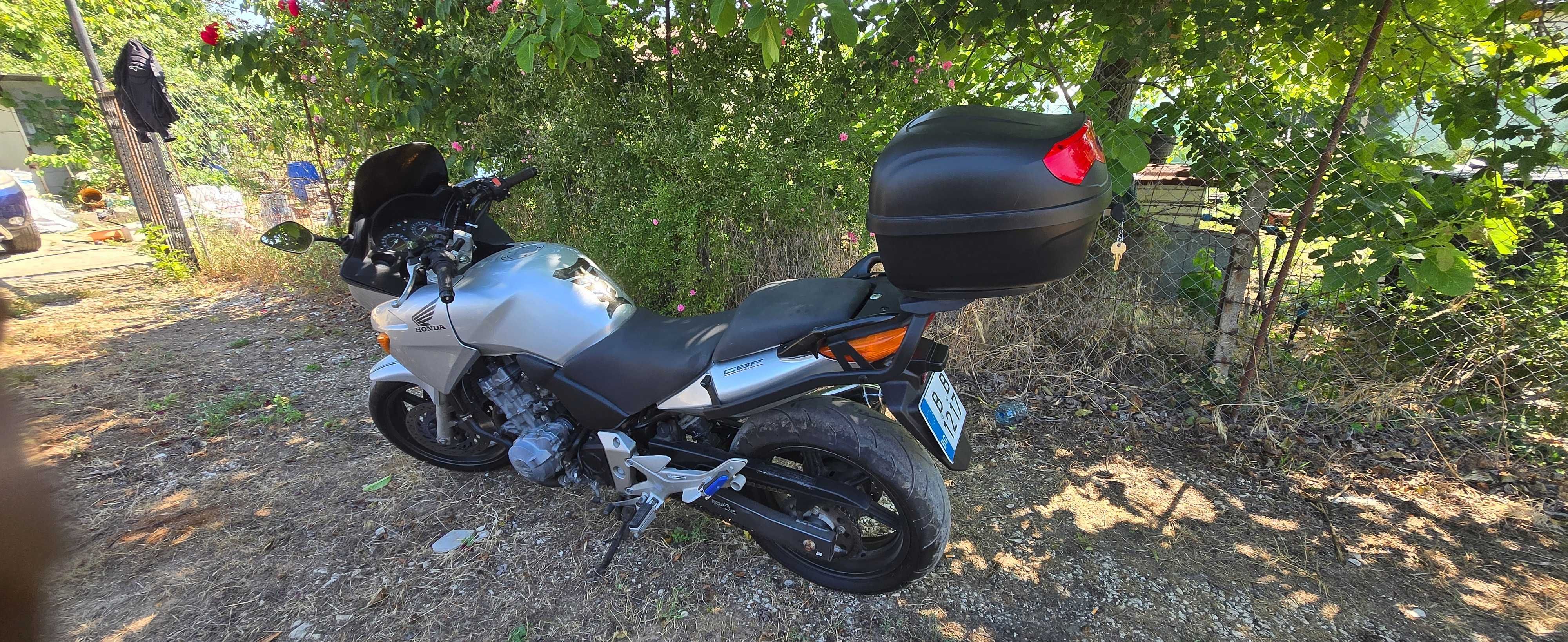 Honda cbf600s продава