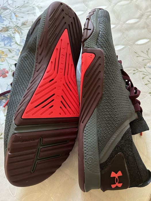 Нови мъжки маратонки Under Armour - нови 45,5