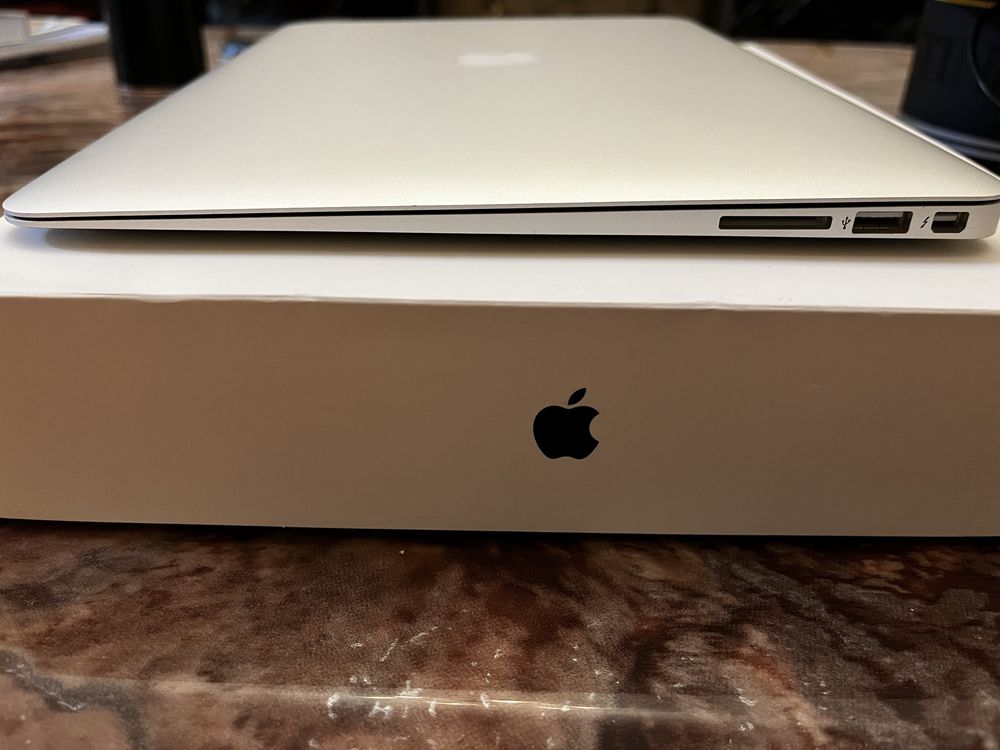 Mc Book Air 13 inch.Early 2015+ Mouse Apple