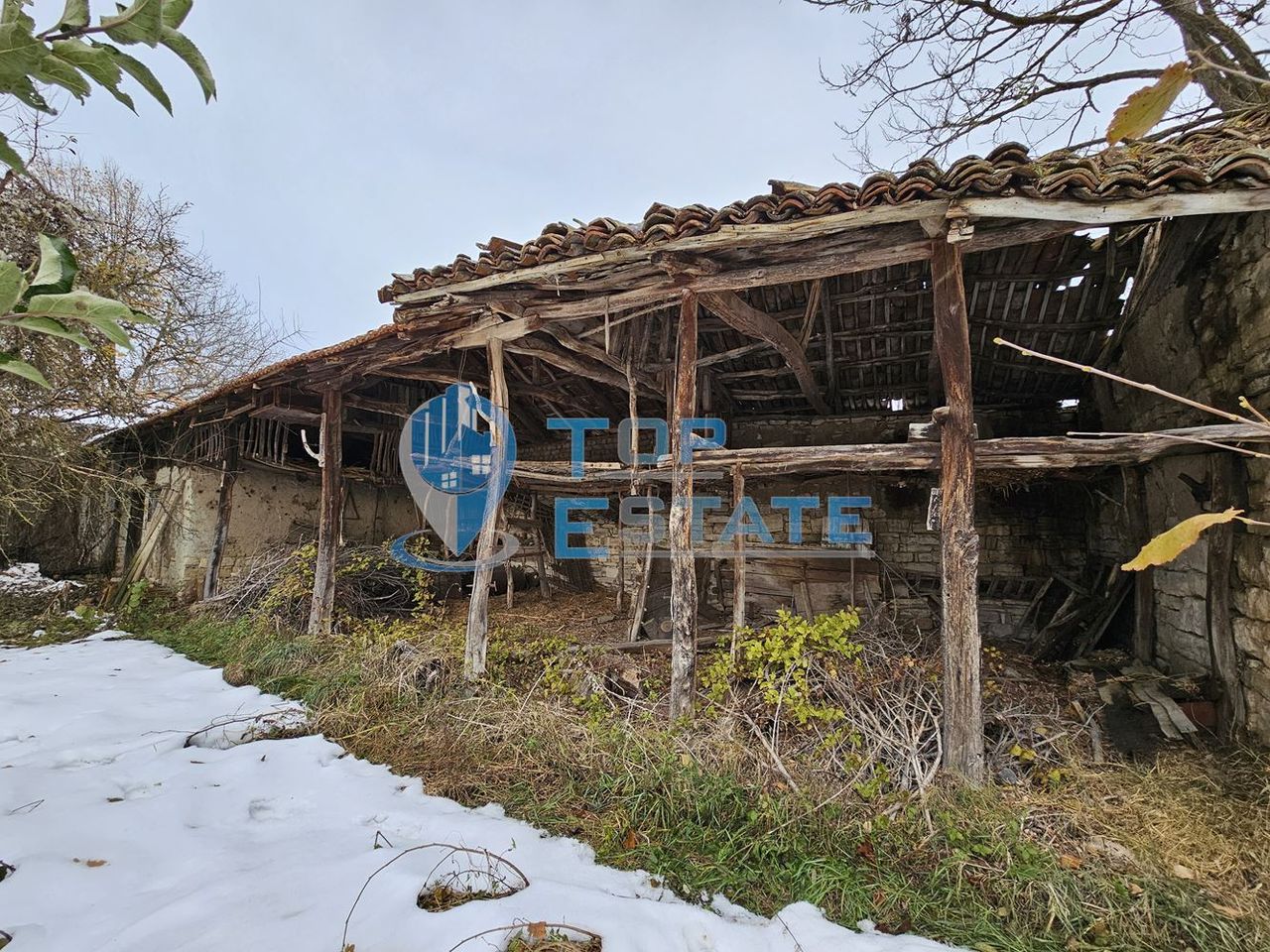 Продава се Къща в с. Горски Сеновец, Област Велико Търново - 80 кв.м за 71 €/кв.м - Снимка #11