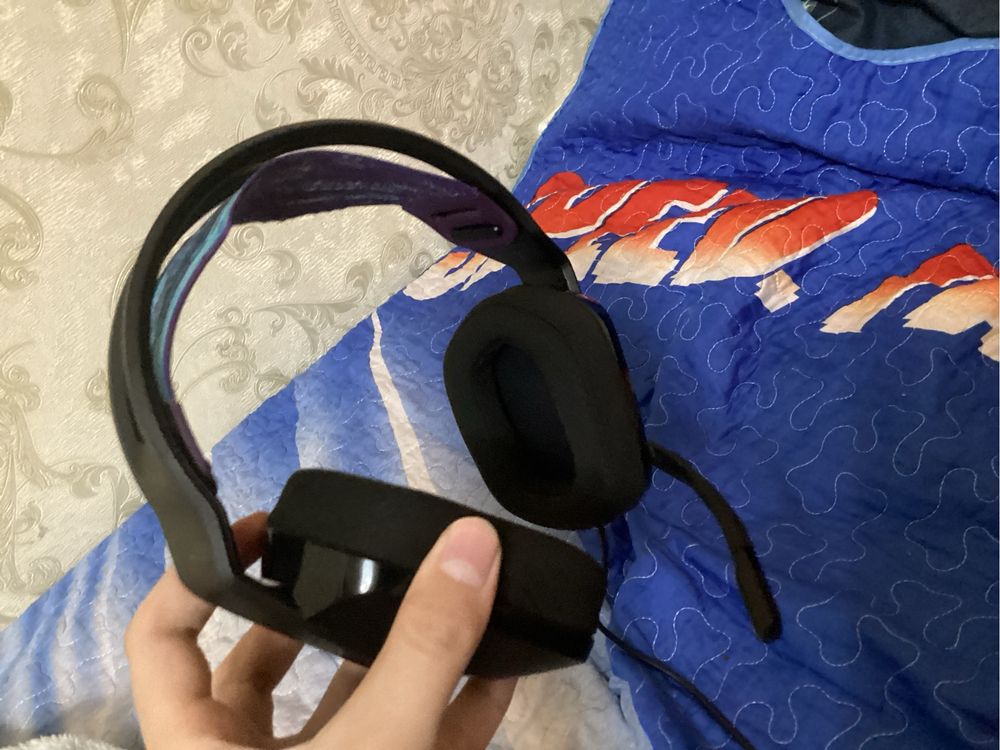 Logitech g335 в идеальном состоянии