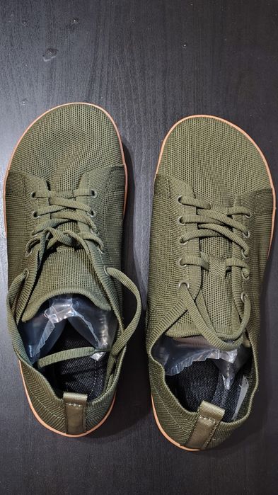 Продам босоногие кеды barefoot