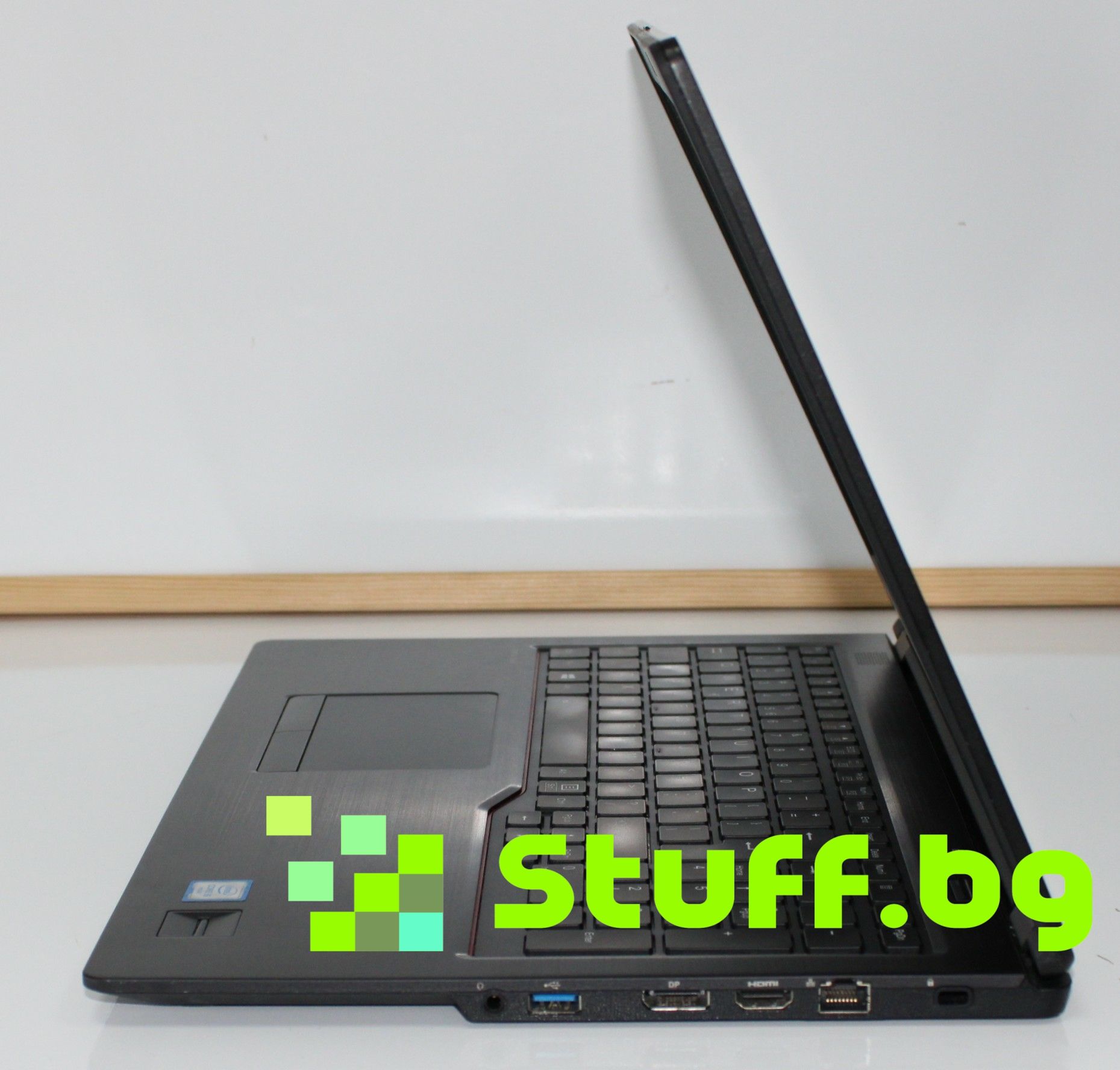 Лаптоп FUJITSU Notebook LIFEBOOK U758 15.6'' i5-7200\8GB\256GB SSD