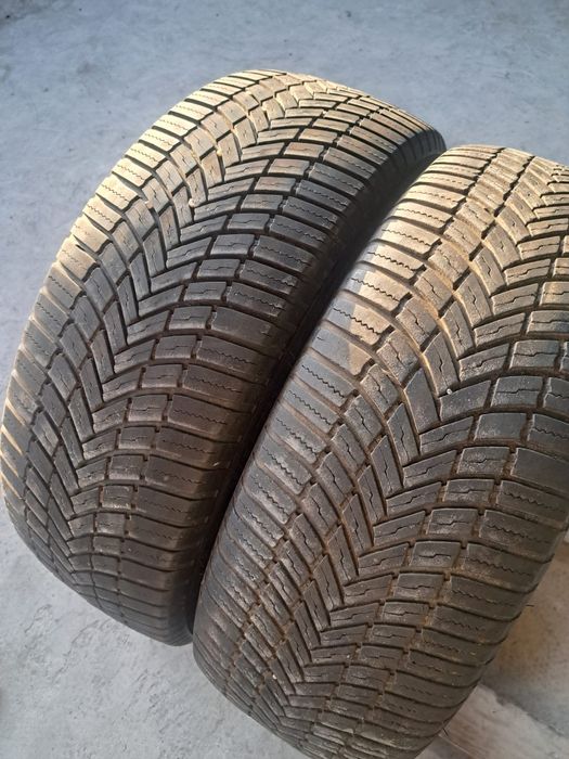 2 anvelope iarnă 225 60 r18 Bridgestone