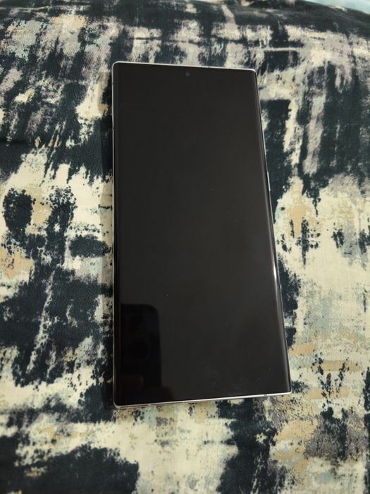 Samsung s22 ultra 12 RAM 256 GB