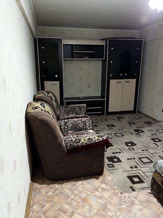 Сдам 1 квартиру в пос. Каменный карьер.