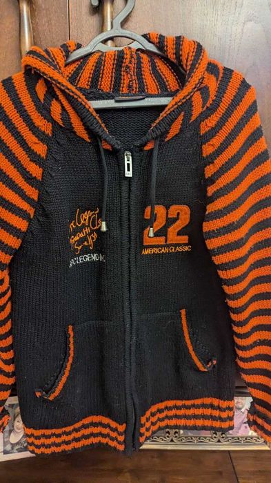 продам несколько фирменных мужских вещей