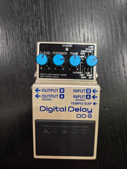 Продам педаль BOSS DD-8
