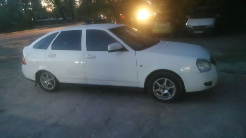 Продам диски р14 с резиной. Состояние отличное, обмен.