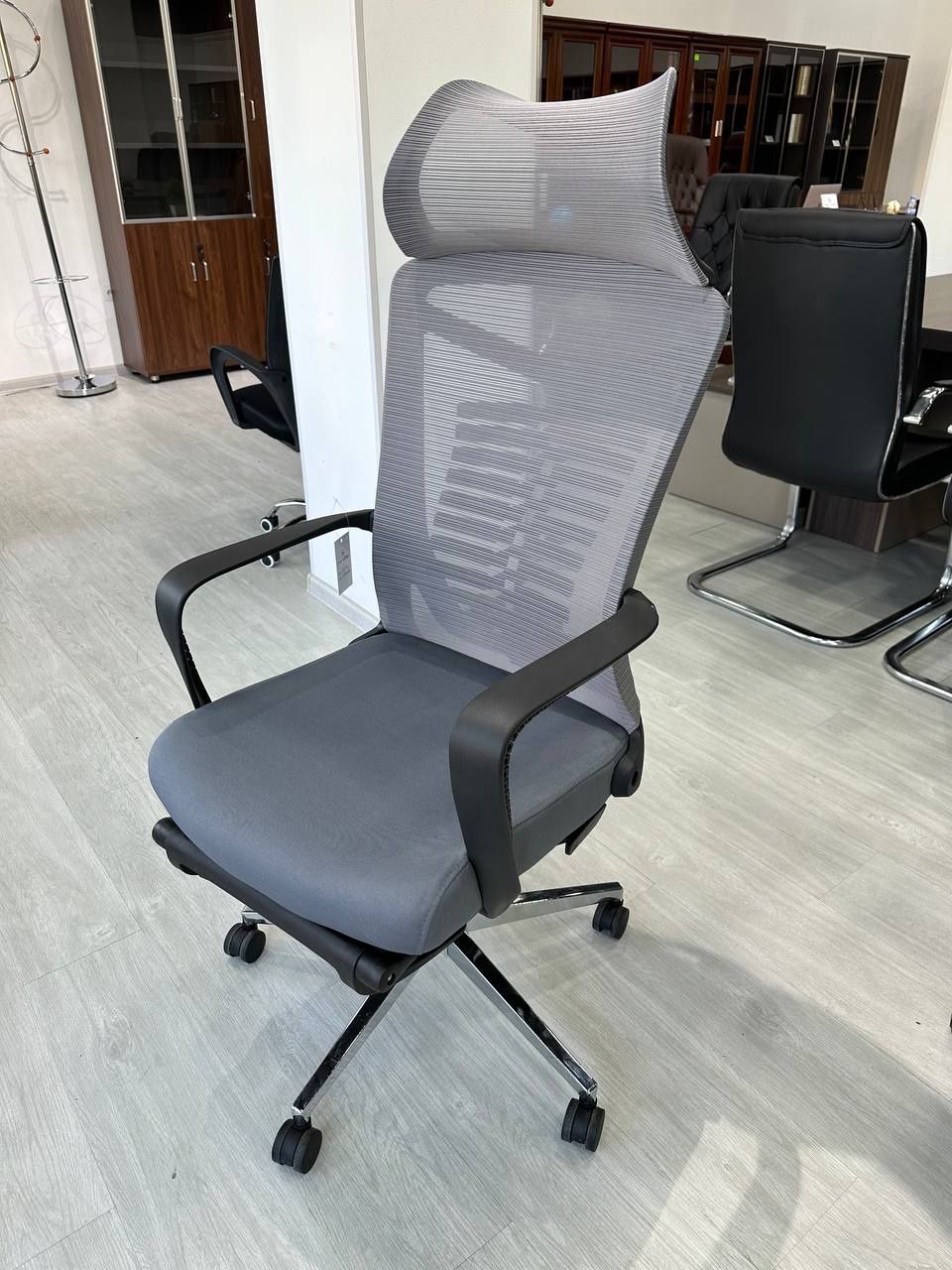 Кресло для офиса и для комфорта