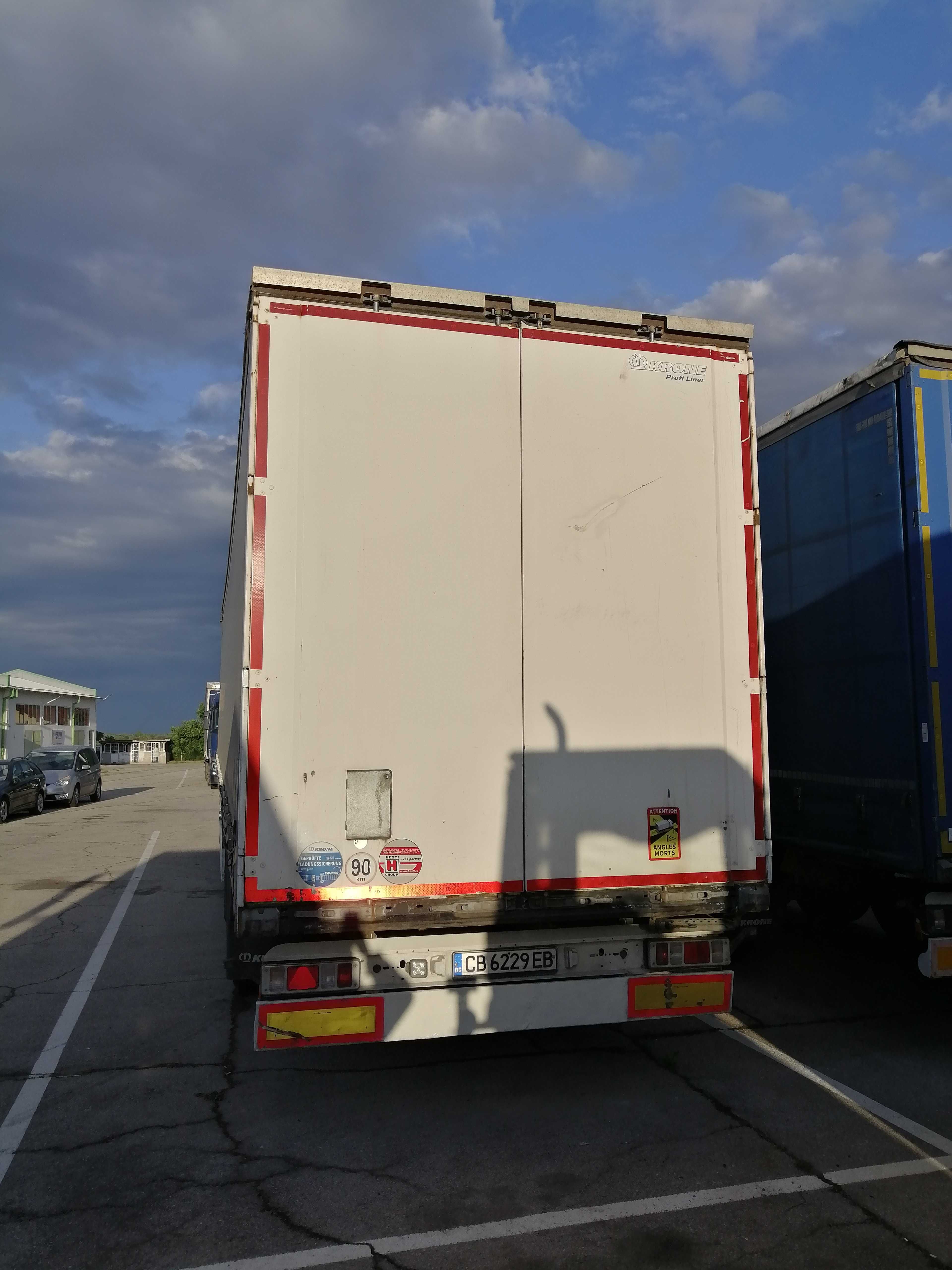 Полуремарке Krone Profi Liner Standard