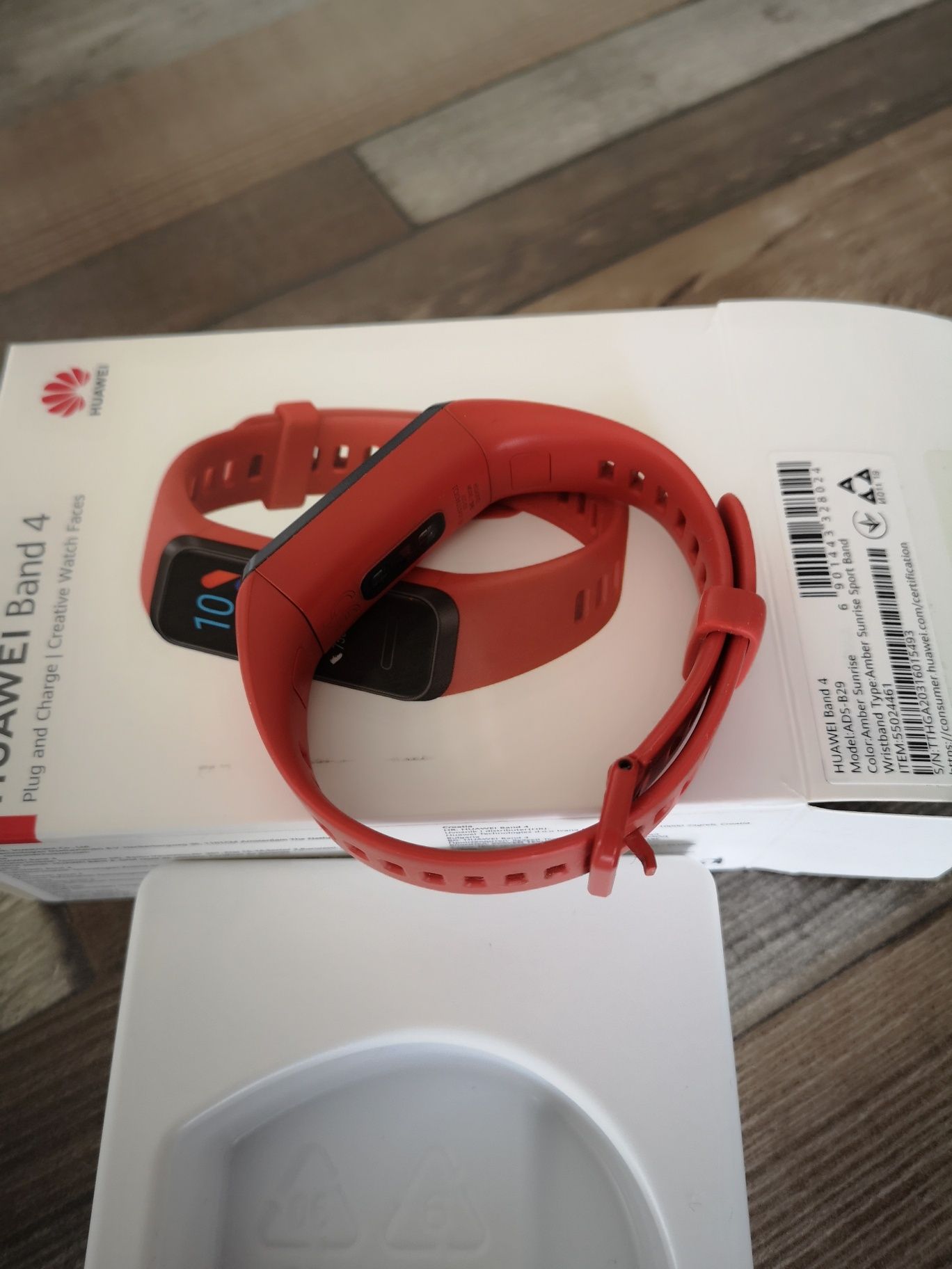 Huawei Band 4, Фитнес гривна, смарт часовник