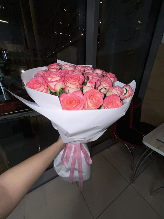 Цветы розы свежие